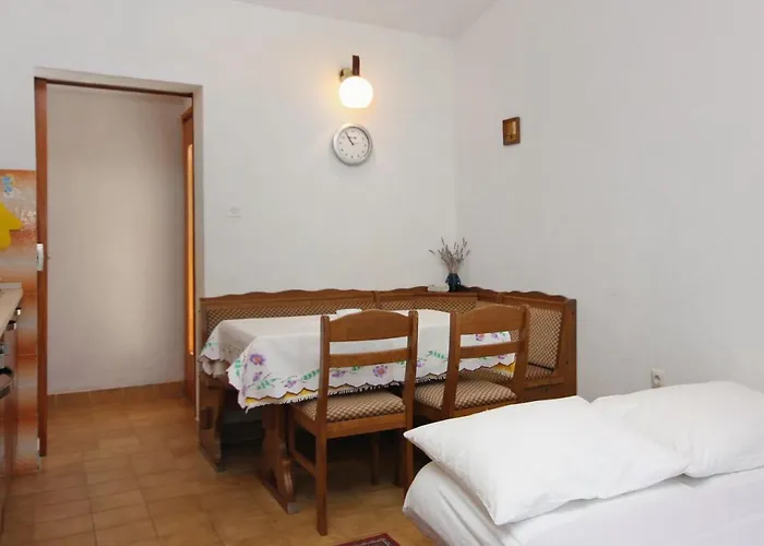 With Parking Space Supetar, Brac - 5653 Διαμέρισμα Supetar